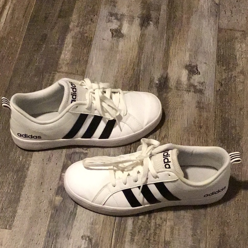 Like New Adidas Grand Court Sneakers 7.5